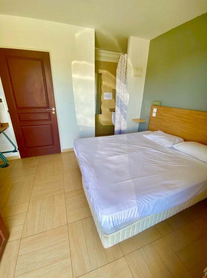 Hotel Acajou أرجيليه- سور- مير المظهر الخارجي الصورة