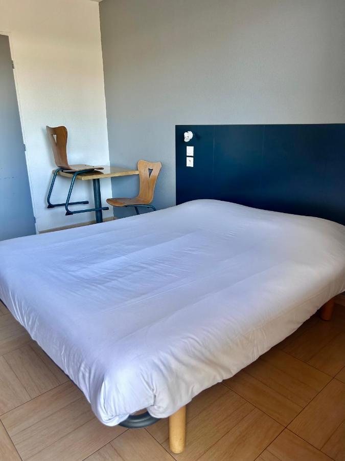 Hotel Acajou أرجيليه- سور- مير المظهر الخارجي الصورة