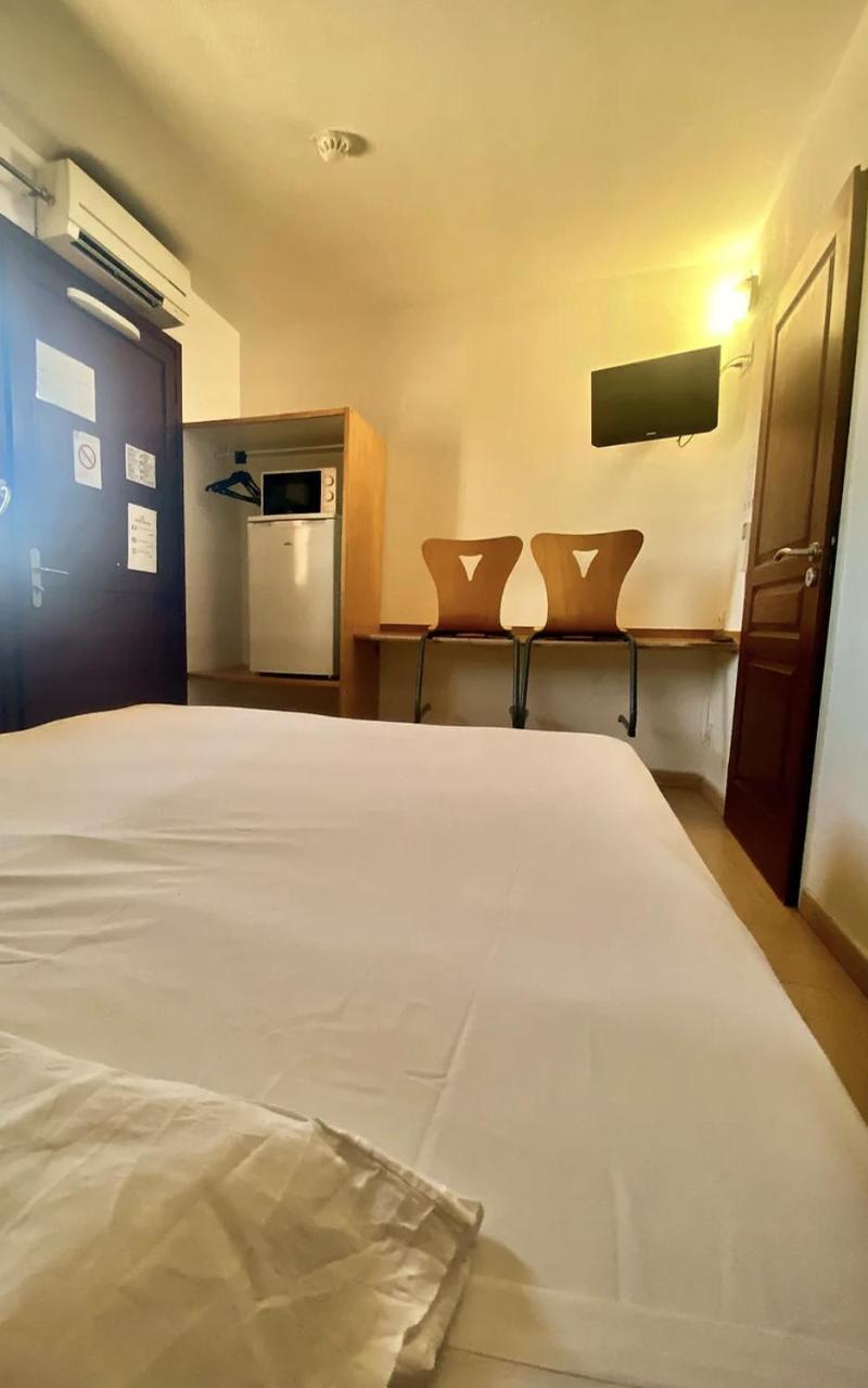 Hotel Acajou أرجيليه- سور- مير المظهر الخارجي الصورة