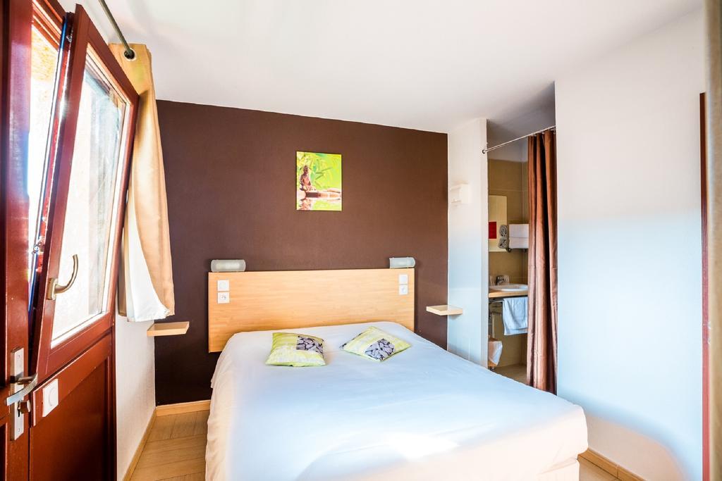 Hotel Acajou أرجيليه- سور- مير المظهر الخارجي الصورة